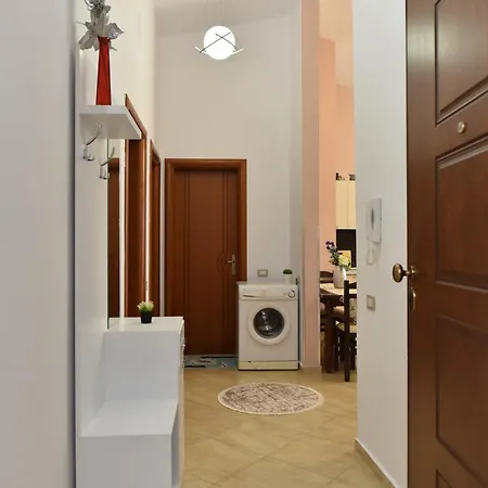 Veliu's Apartament Apartamento *